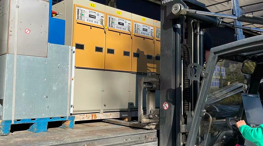 Les Avantages des Postes Préfabriqués en Haute Tension